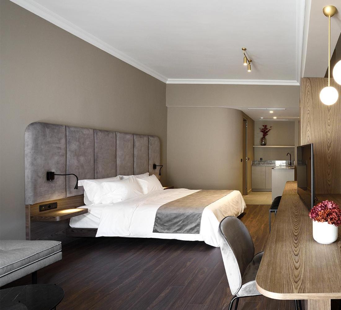 Roomore Apartments Thessaloniki Exterior photo